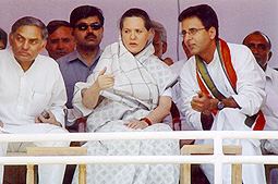 Randeep with Smt. Soniaji